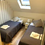 Dom Tkacki Gościnne Jacuzzi W Ogrodzie Kudowa-zdrój Kudowa-Zdrój