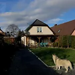 Dom Tkacki Gościnne Jacuzzi W Ogrodzie Kudowa-zdrój