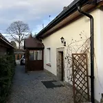 Dom Tkacki Gościnne Jacuzzi W Ogrodzie Kudowa-zdrój