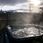 Dom Tkacki Gościnne Jacuzzi W Ogrodzie Kudowa-zdrój