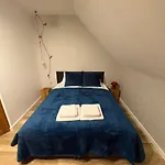 Apartment Dom Tkacki Pokoje Goscinne Jacuzzi W Ogrodzie Kudowa-Zdroj