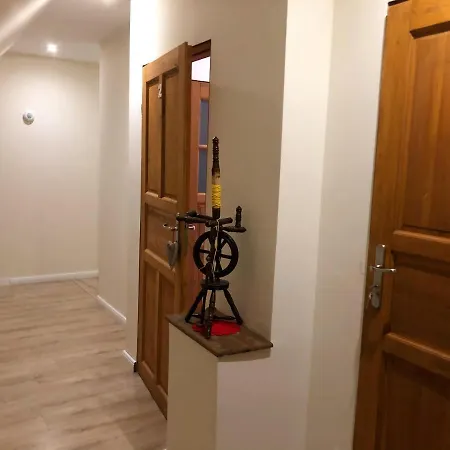 Dom Tkacki Pokoje Goscinne Jacuzzi W Ogrodzie Kudowa-Zdroj