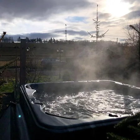 Dom Tkacki Gościnne Jacuzzi W Ogrodzie Kudowa-zdrój