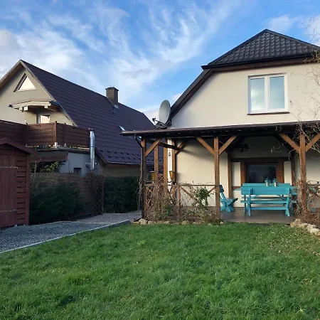 Dom Tkacki Pokoje Goscinne Jacuzzi W Ogrodzie Kudowa-Zdroj Apartment