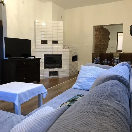 Dom Tkacki Pokoje Goscinne Jacuzzi W Ogrodzie Kudowa-Zdroj *