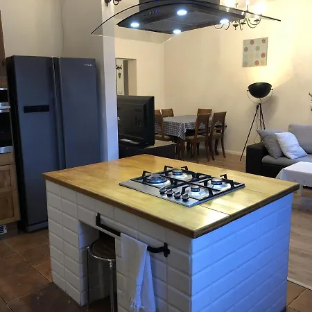 Dom Tkacki - - - Jacuzzi 公寓