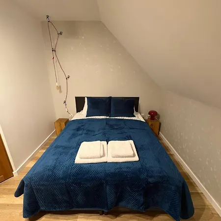 Apartment Dom Tkacki Pokoje Goscinne Jacuzzi W Ogrodzie Kudowa-Zdroj