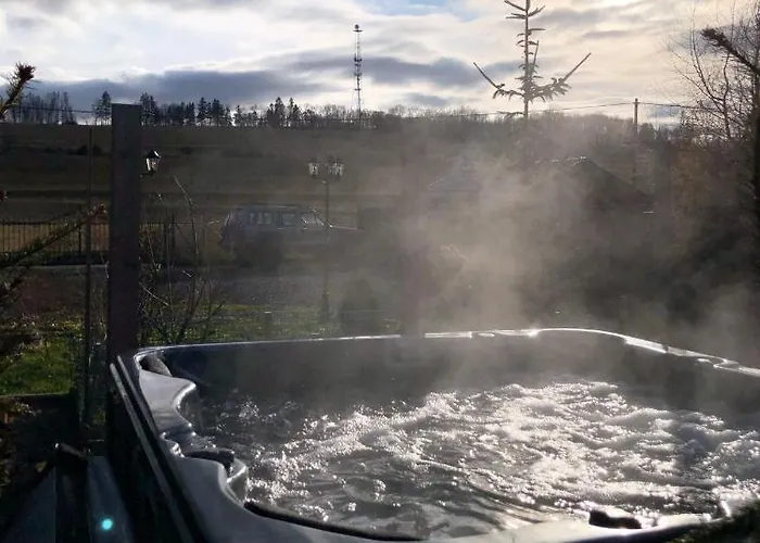 Dom Tkacki Pokoje Goscinne Jacuzzi W Ogrodzie Kudowa-Zdroj