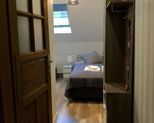 Apartament Dom Tkacki Gościnne Jacuzzi W Ogrodzie Kudowa-zdrój *