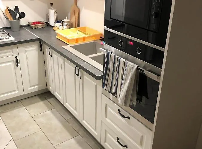 Dom Tkacki Pokoje Goscinne Jacuzzi W Ogrodzie Kudowa-Zdroj * Kudowa Zdroj