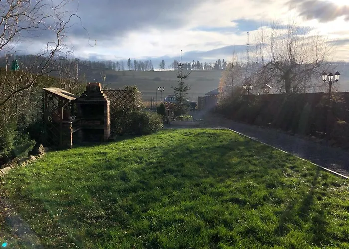 Dom Tkacki Pokoje Goscinne Jacuzzi W Ogrodzie Kudowa-Zdroj * Kudowa Zdroj