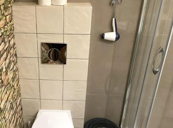 Dom Tkacki Gościnne Jacuzzi W Ogrodzie Kudowa-zdrój