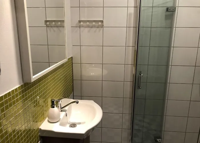 Dom Tkacki Pokoje Goscinne Jacuzzi W Ogrodzie Kudowa-Zdroj Apartment *